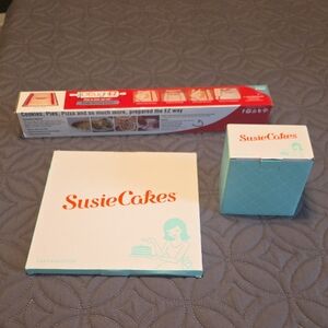 SusieCakes Bakery Box Set